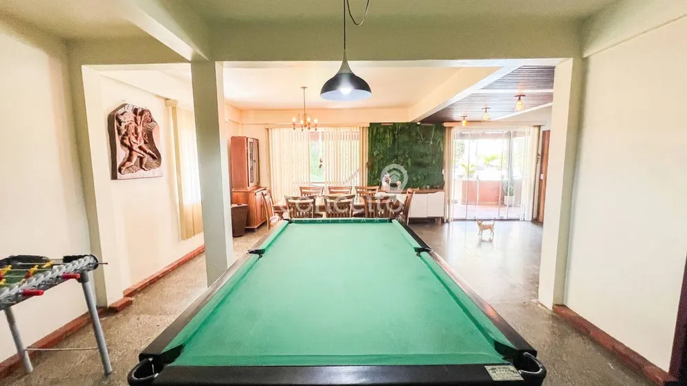 Casa, 3 quartos, 232 m² - Foto 11