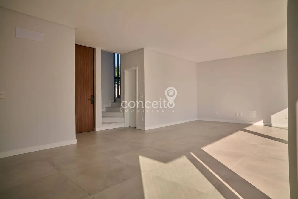 Casa, 3 quartos, 272 m² - Foto 7