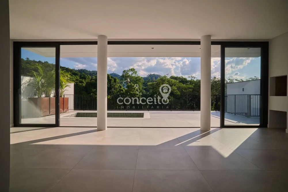 Casa, 3 quartos, 272 m² - Foto 6