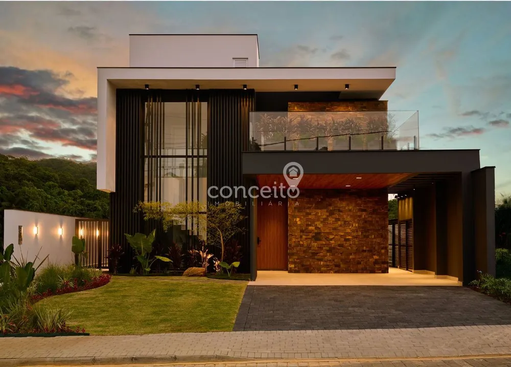 Casa, 3 quartos, 272 m² - Foto 13