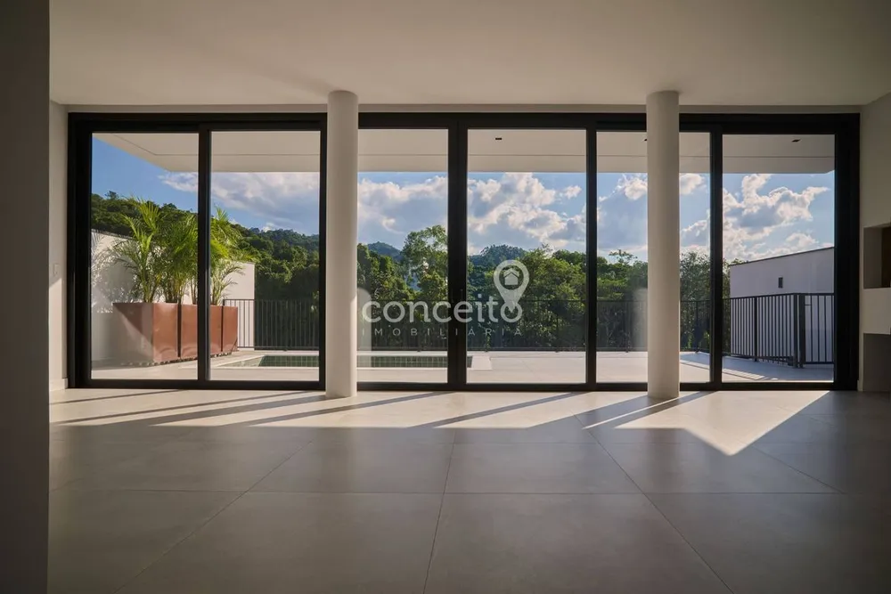 Casa, 3 quartos, 272 m² - Foto 5