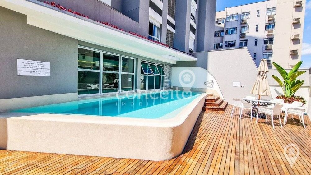 Cobertura à venda e aluguel com 3 quartos, 204m² - Foto 2
