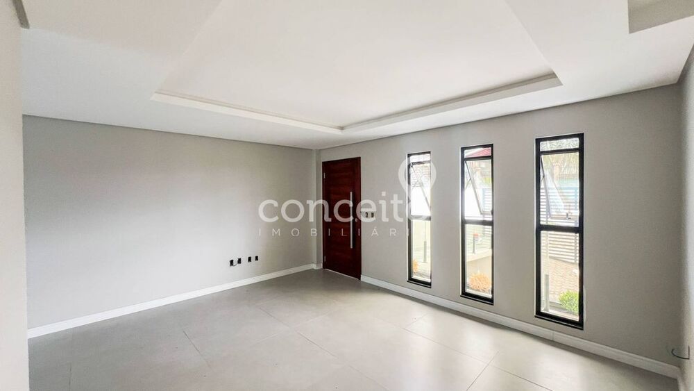 Sobrado à venda com 3 quartos, 220m² - Foto 3