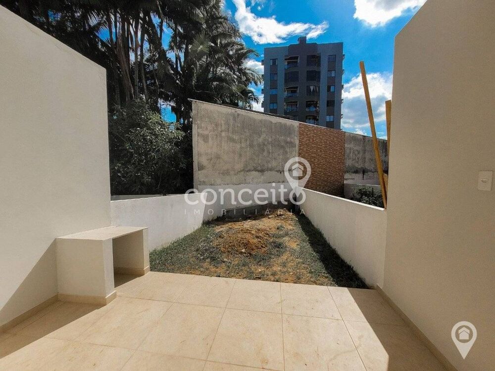 Sobrado à venda com 2 quartos, 82m² - Foto 5