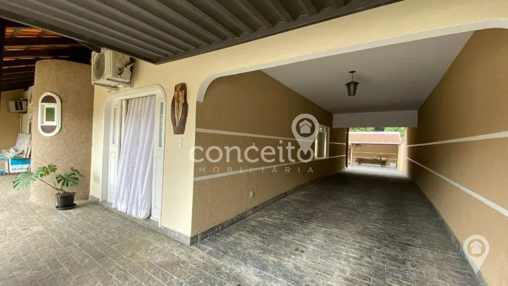 Casa à venda com 3 quartos, 199m² - Foto 3