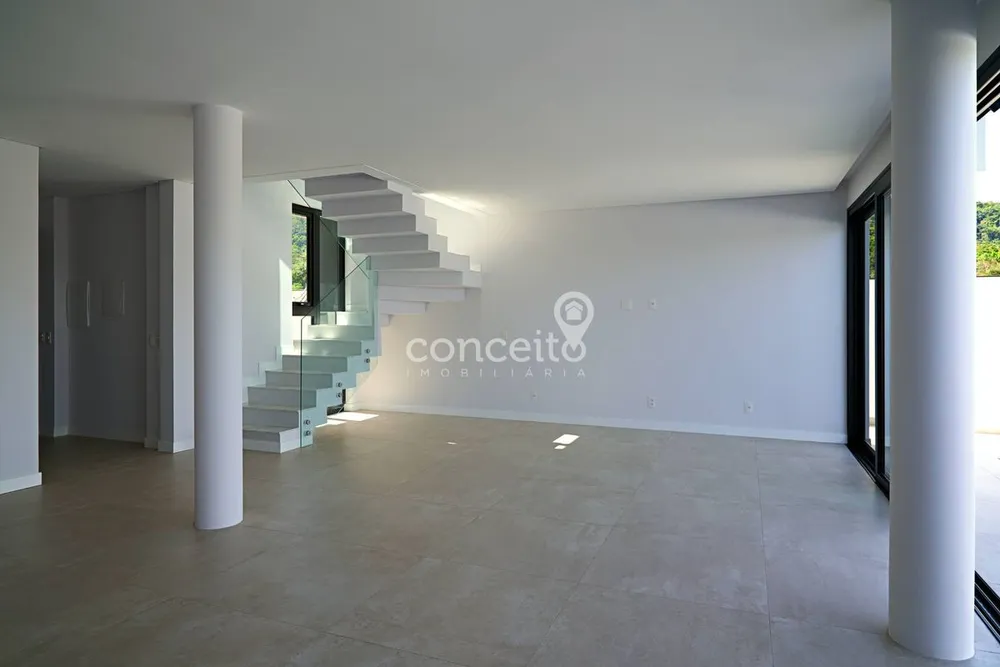 Casa, 3 quartos, 273 m² - Foto 6
