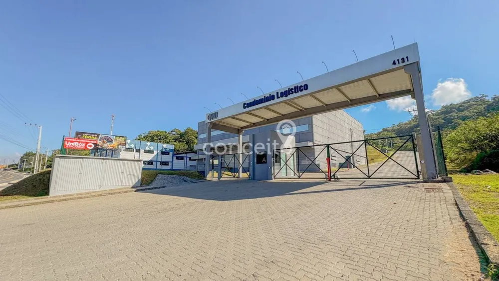 Depósito-Galpão, 2100 m² - Foto 1