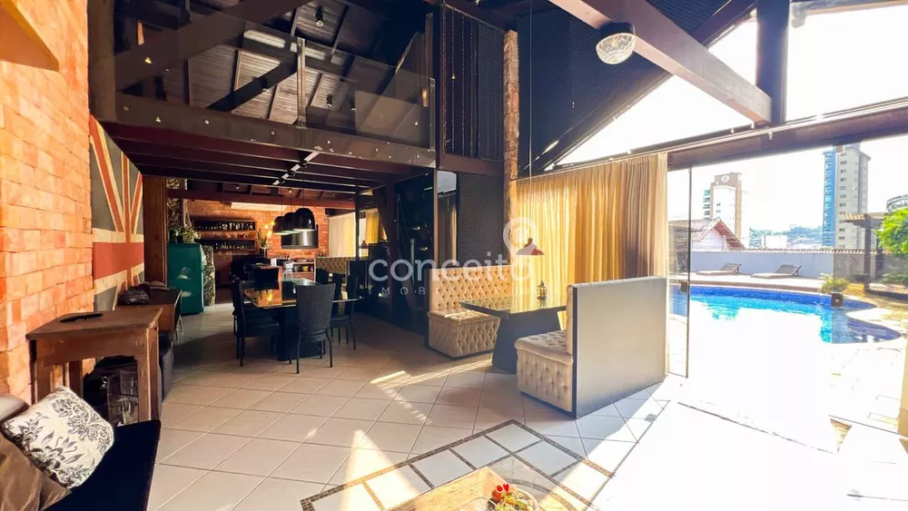 Casa, 4 quartos, 500 m² - Foto 1
