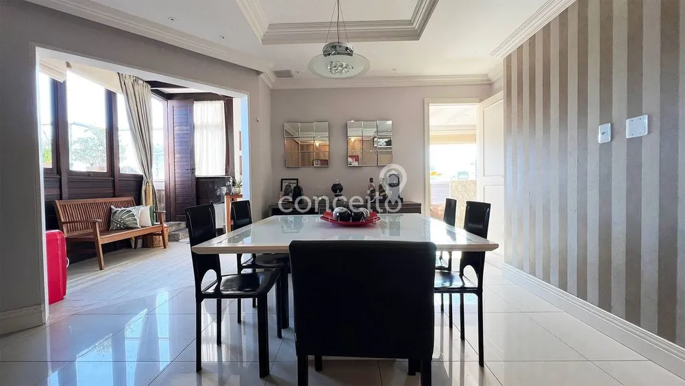 Cobertura, 4 quartos, 217 m² - Foto 5