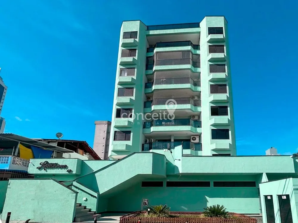 Apartamento, 3 quartos, 225 m² - Foto 1