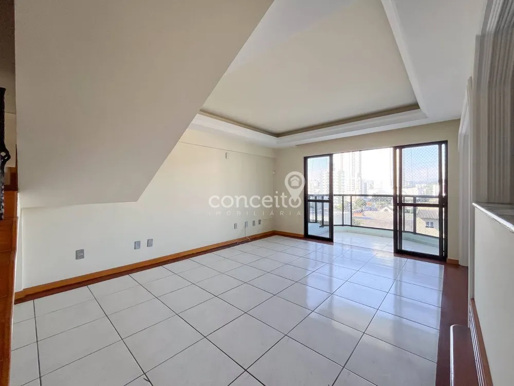 Apartamento, 3 quartos, 225 m² - Foto 3