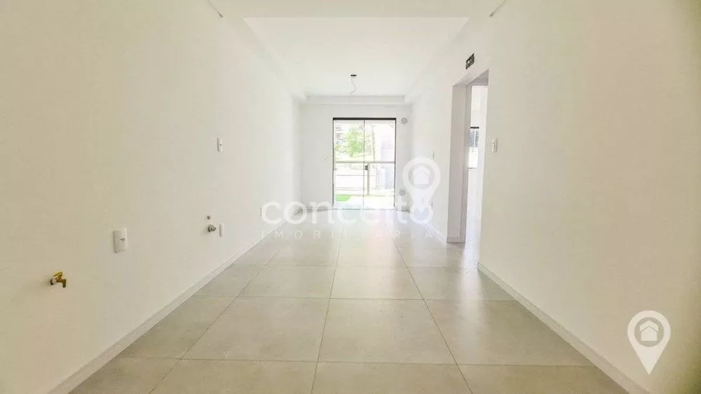 Apartamento à venda com 2 quartos, 80m² - Foto 3