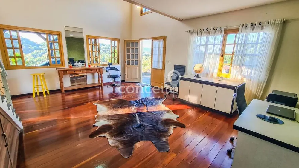 Casa, 3 quartos, 286 m² - Foto 5