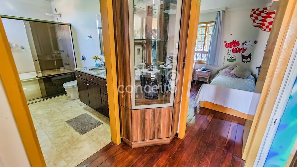 Casa, 3 quartos, 286 m² - Foto 9