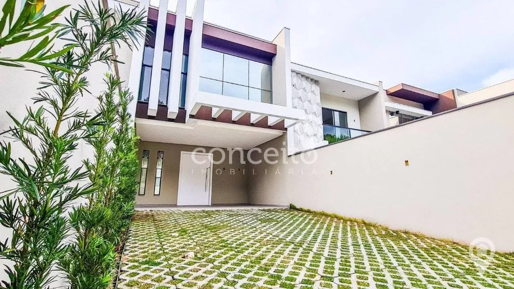 Sobrado à venda com 3 quartos, 135m² - Foto 1