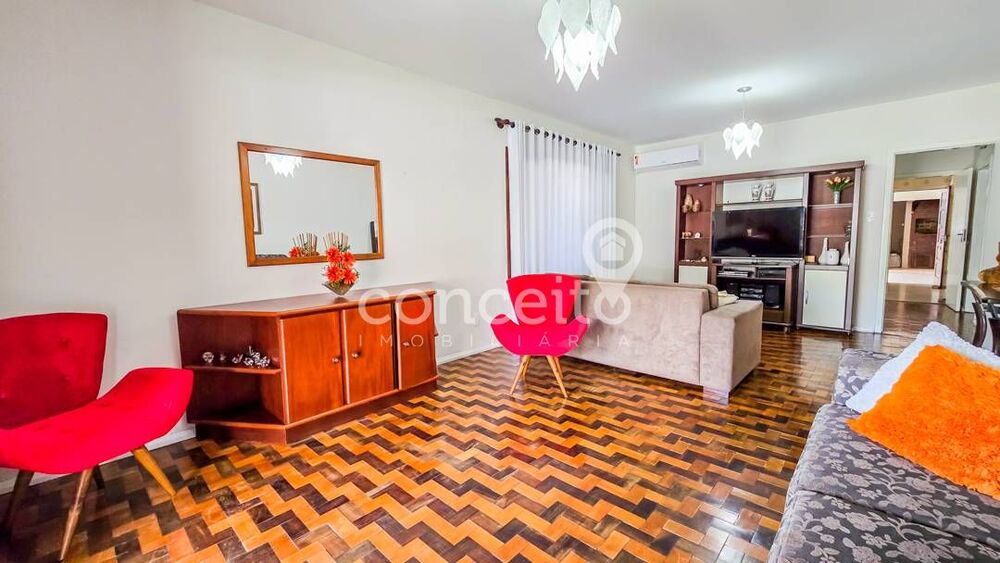 Casa à venda com 4 quartos, 270m² - Foto 4