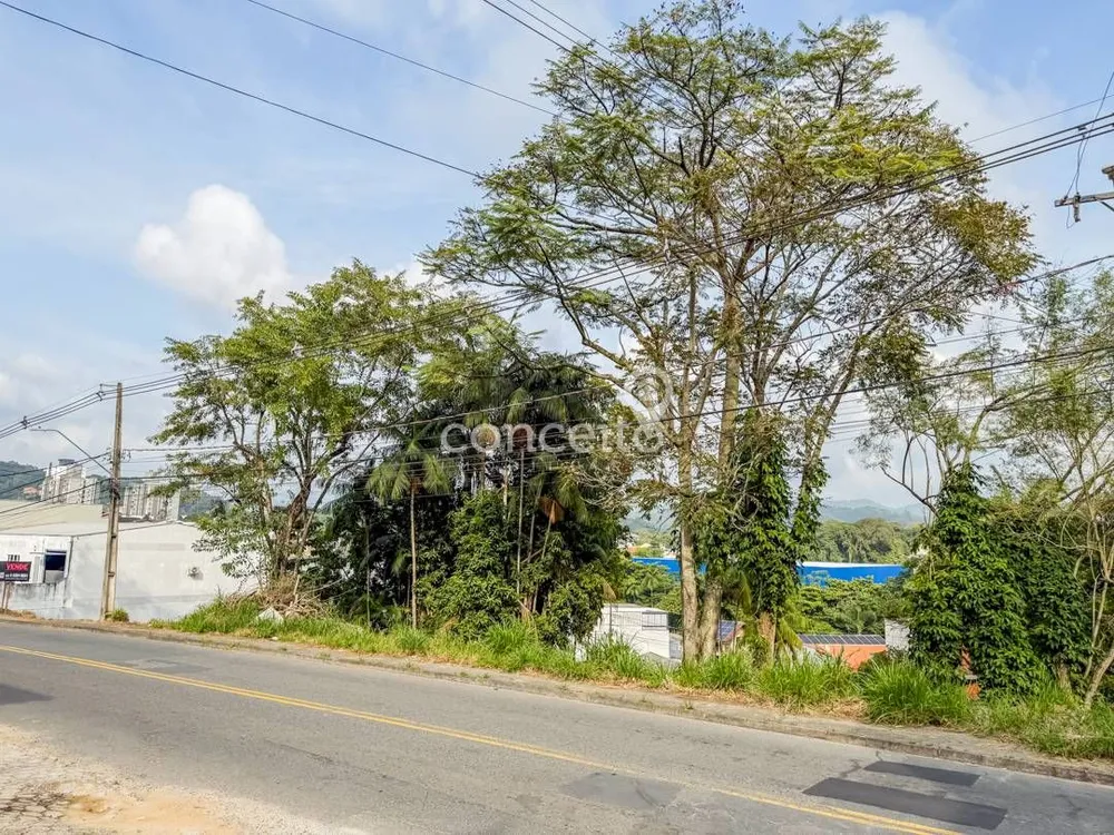 Terreno, 878 m² - Foto 1