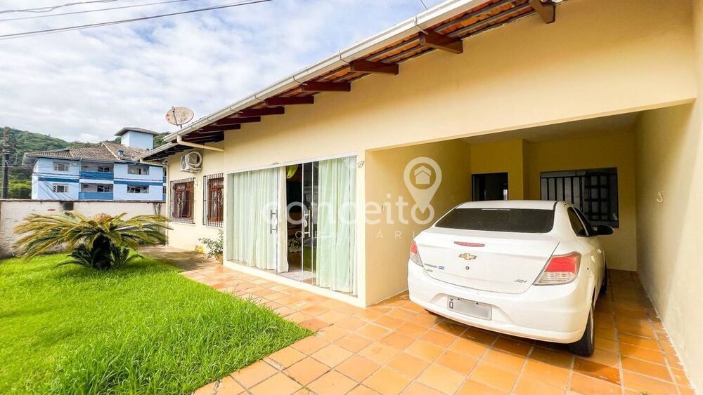 Casa, 3 quartos, 105 m² - Foto 1