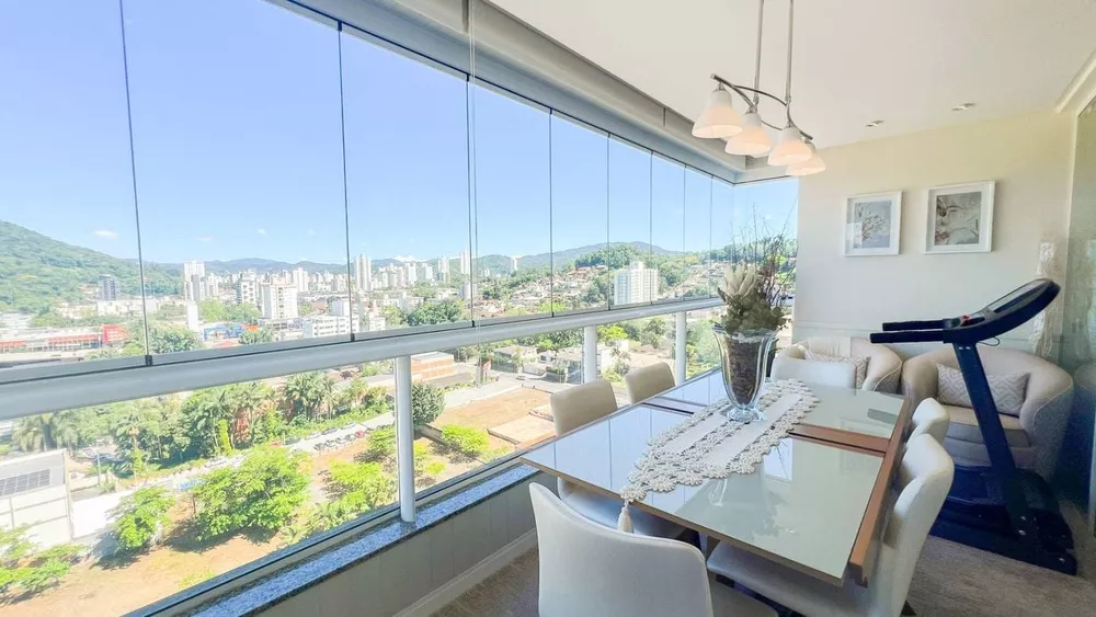 Apartamento à venda com 3 quartos, 90m² - Foto 4