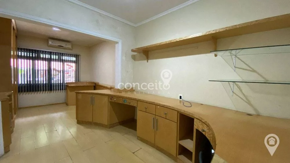Casa, 3 quartos, 199 m² - Foto 1