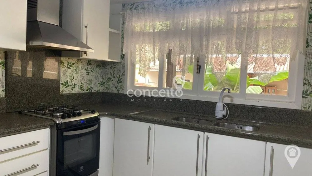 Casa, 3 quartos, 199 m² - Foto 9