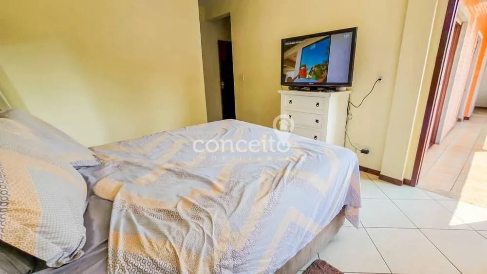 Cobertura, 4 quartos, 230 m² - Foto 1