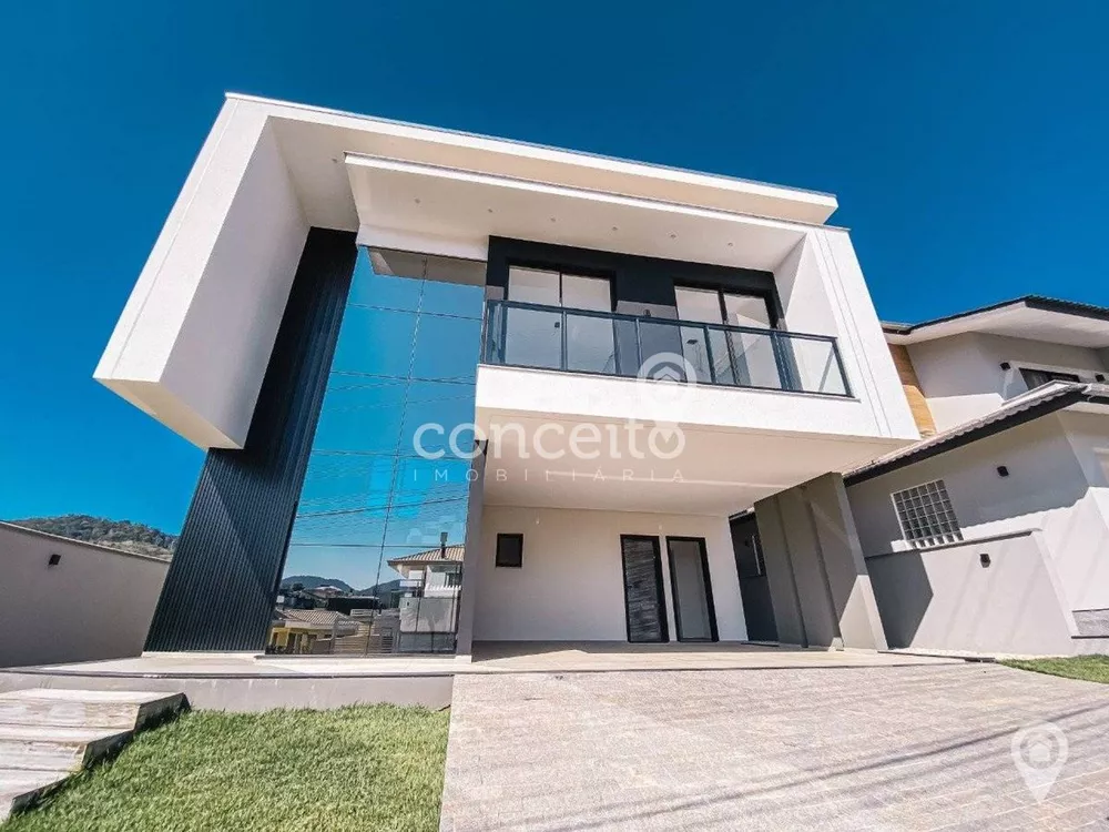 Casa de Condomínio à venda com 3 quartos, 262m² - Foto 3