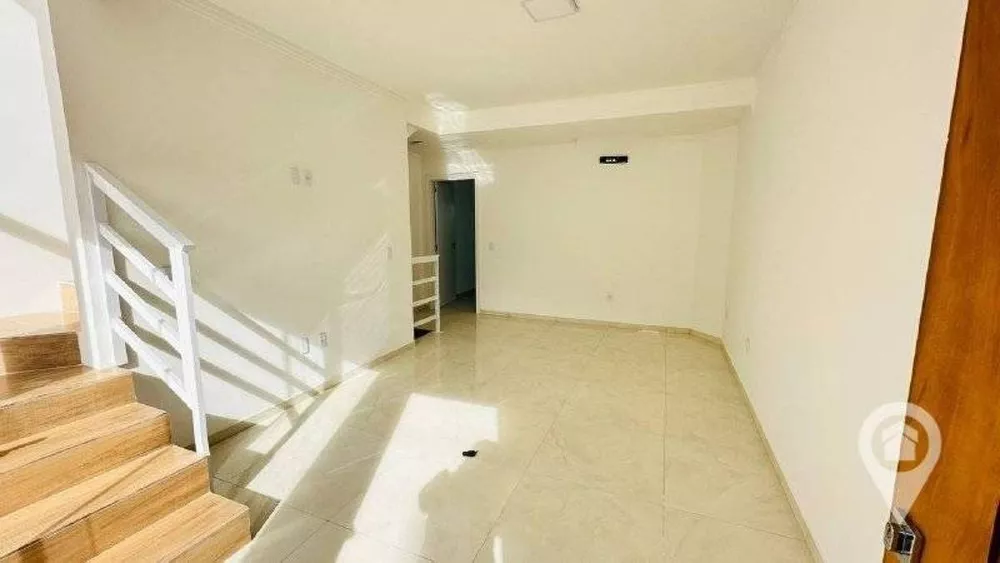 Sobrado à venda com 3 quartos, 162m² - Foto 3