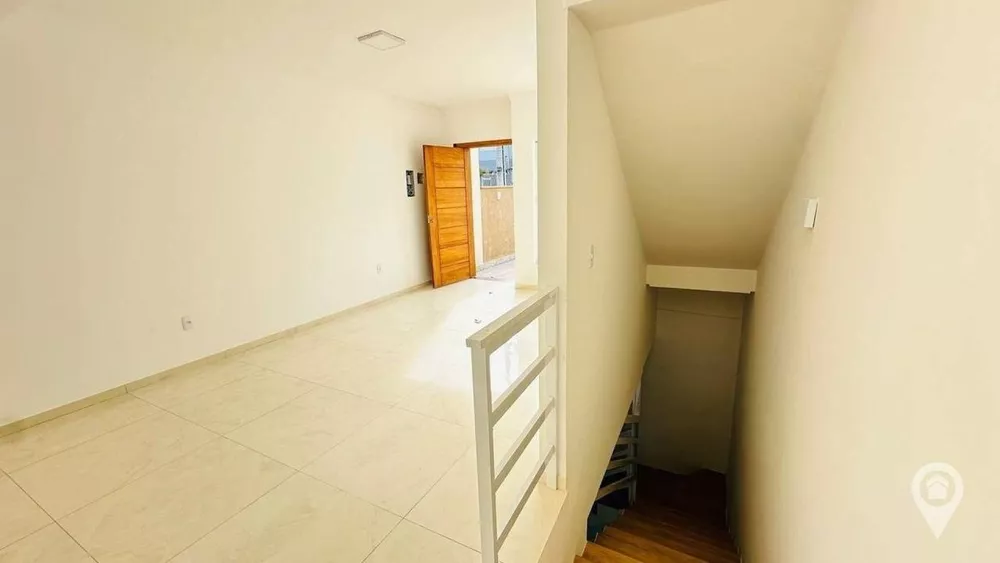 Sobrado à venda com 3 quartos, 162m² - Foto 4