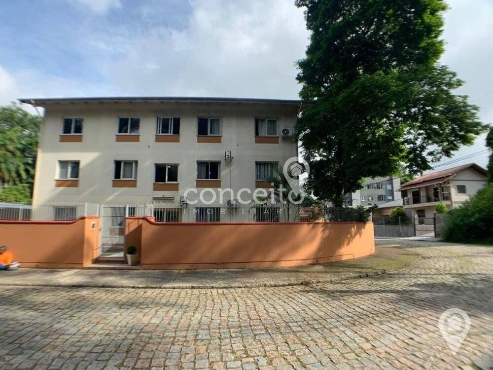 Apartamento à venda com 3 quartos, 94m² - Foto 1