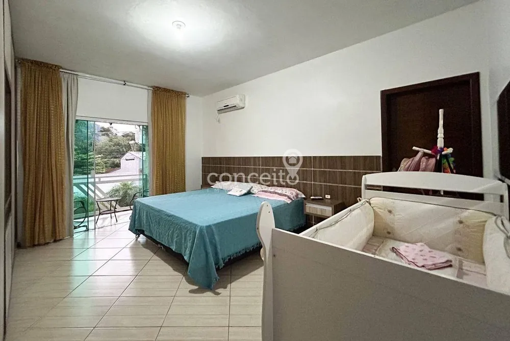 Casa, 3 quartos, 222 m² - Foto 10