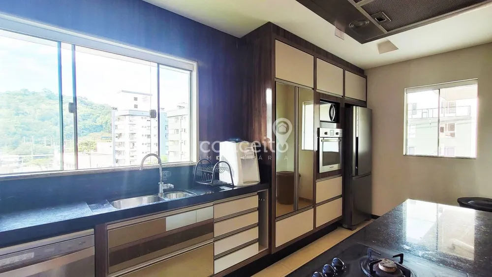 Casa, 4 quartos, 204 m² - Foto 8