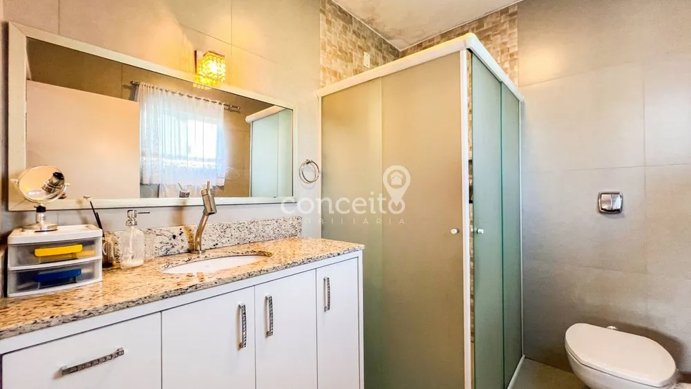 Casa, 4 quartos, 220 m² - Foto 11