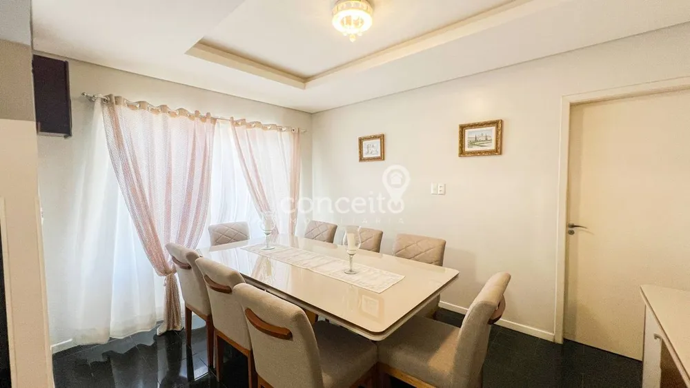 Casa, 4 quartos, 220 m² - Foto 9