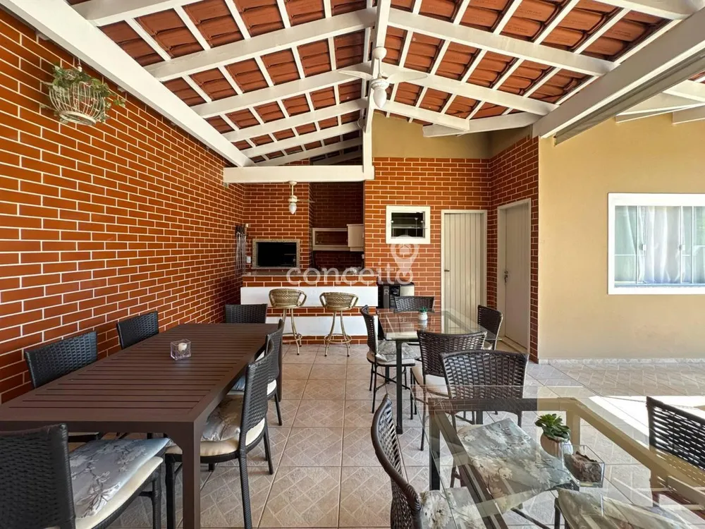 Casa, 4 quartos, 220 m² - Foto 6