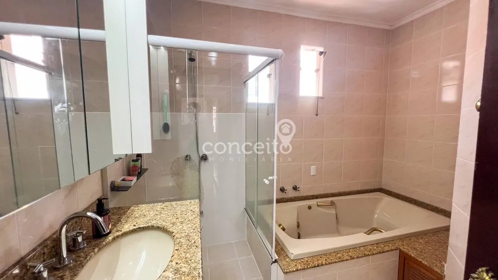 Casa, 4 quartos, 200 m² - Foto 14