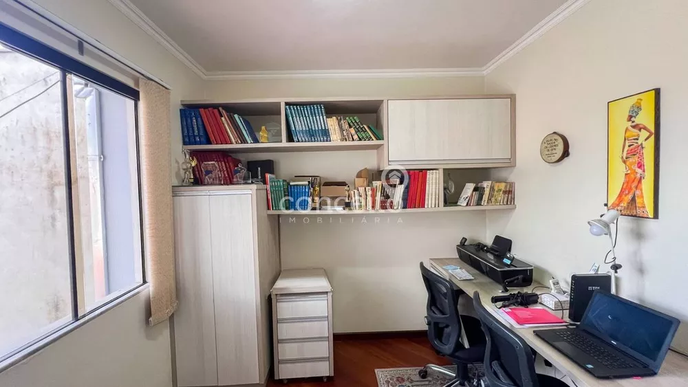 Casa, 4 quartos, 200 m² - Foto 3