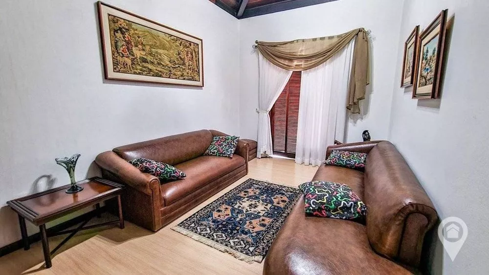 Casa, 5 quartos, 429 m² - Foto 1