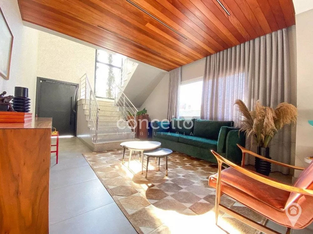 Casa à venda com 3 quartos, 367m² - Foto 3