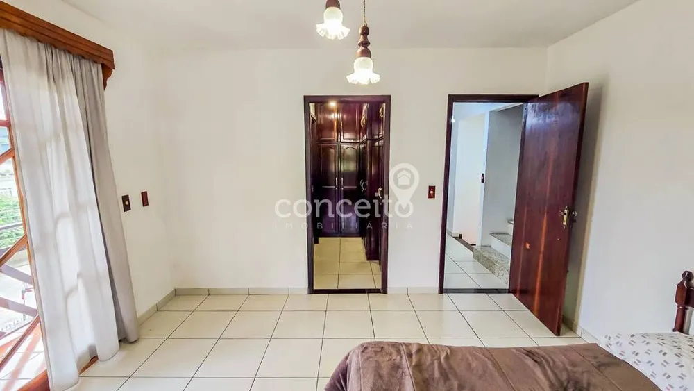Casa, 3 quartos, 205 m² - Foto 10