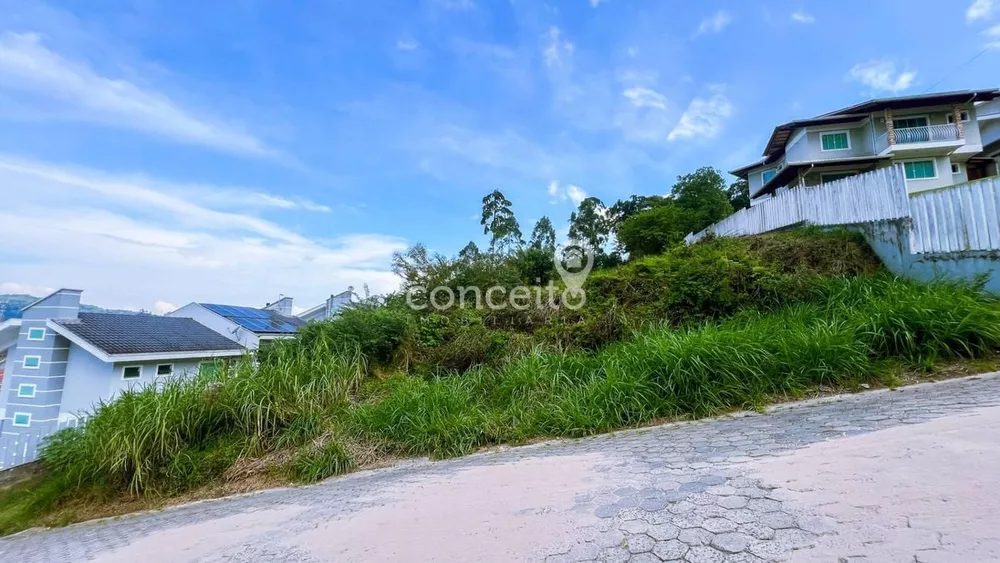 Terreno, 1057 m² - Foto 1