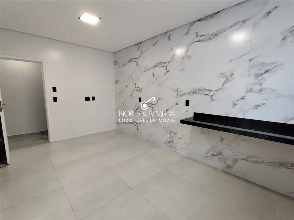 Casa, 4 quartos, 290 m² - Foto 4