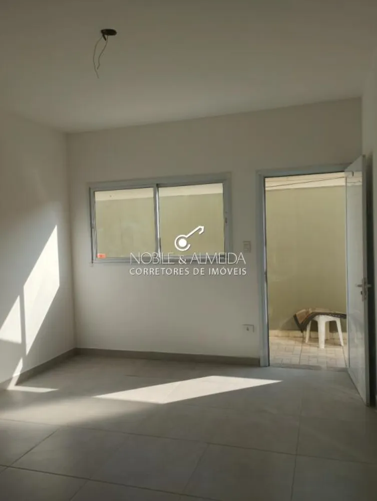Casa, 2 quartos, 67 m² - Foto 1