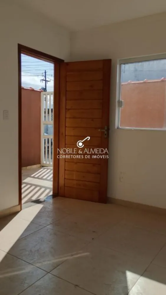 Casa, 2 quartos, 70 m² - Foto 2