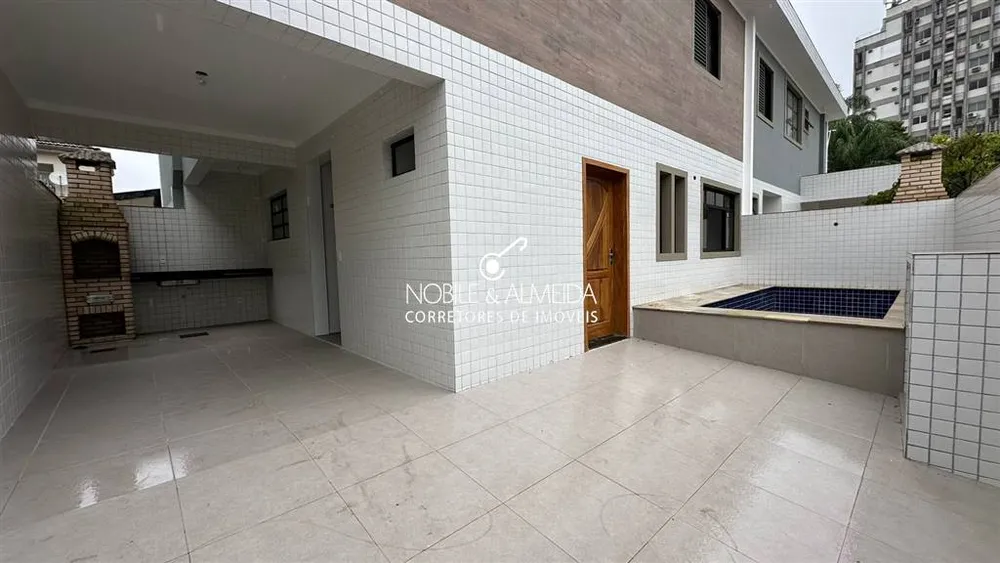 Casa, 3 quartos, 140 m² - Foto 2