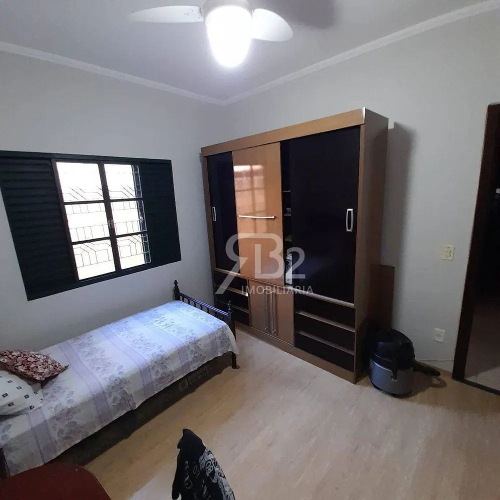 Casa, 3 quartos, 198 m² - Foto 3
