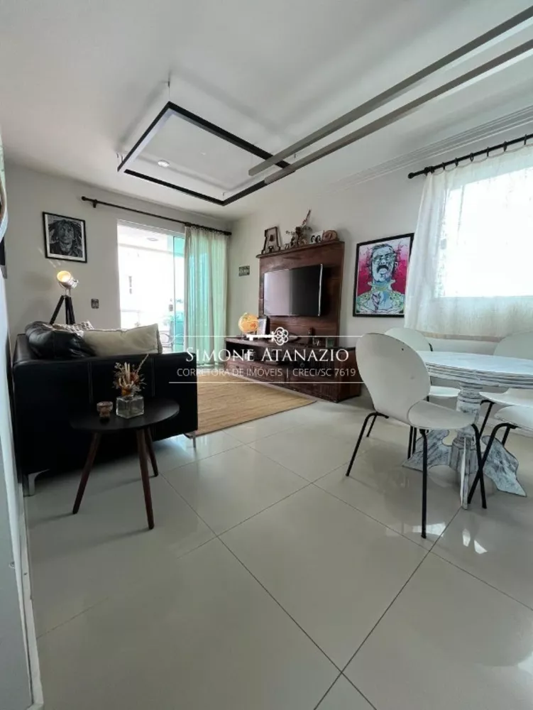 Apartamento para alugar com 2 quartos, 75m² - Foto 4