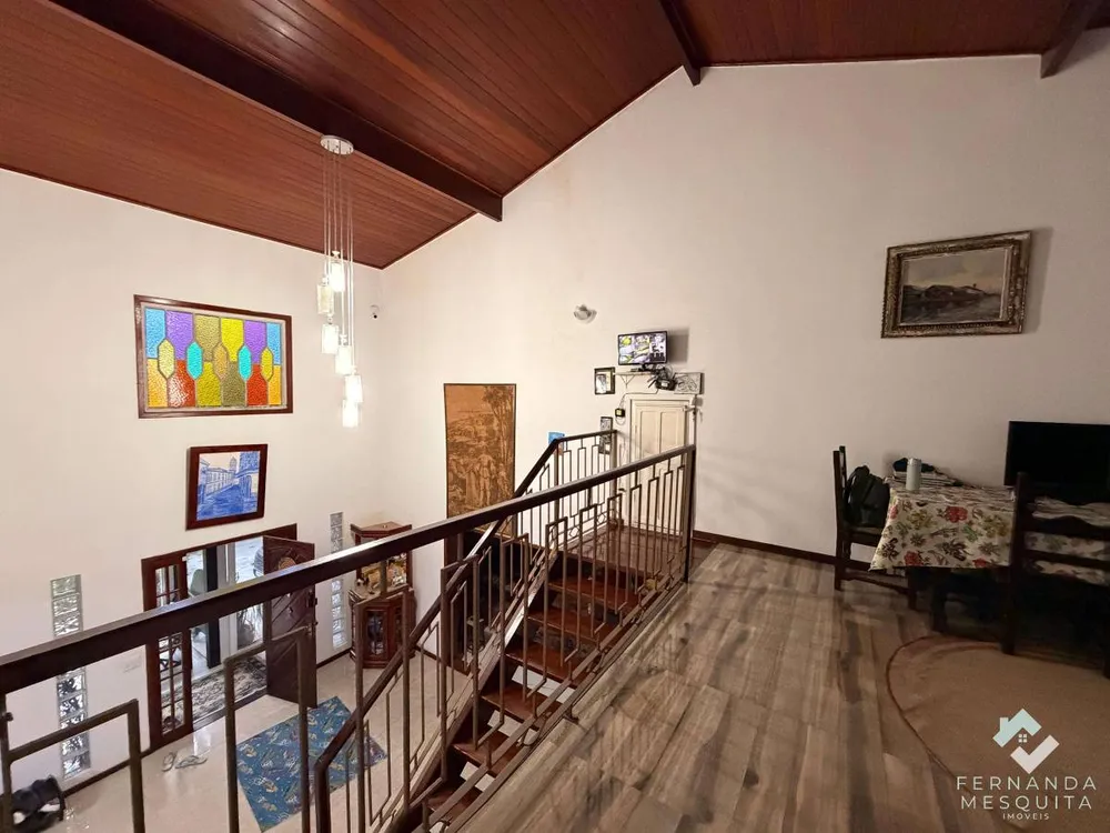 Casa, 5 quartos, 300 m² - Foto 13