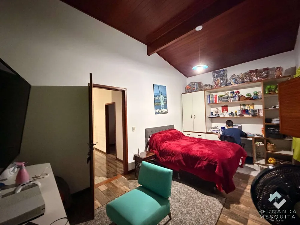 Casa, 5 quartos, 300 m² - Foto 37