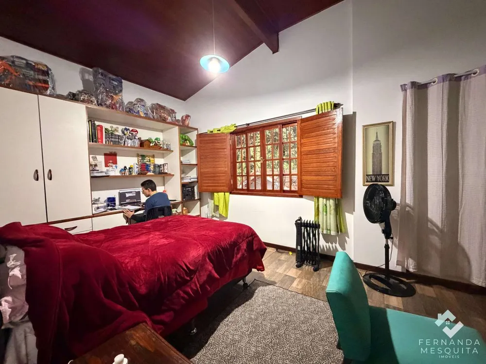 Casa, 5 quartos, 300 m² - Foto 16
